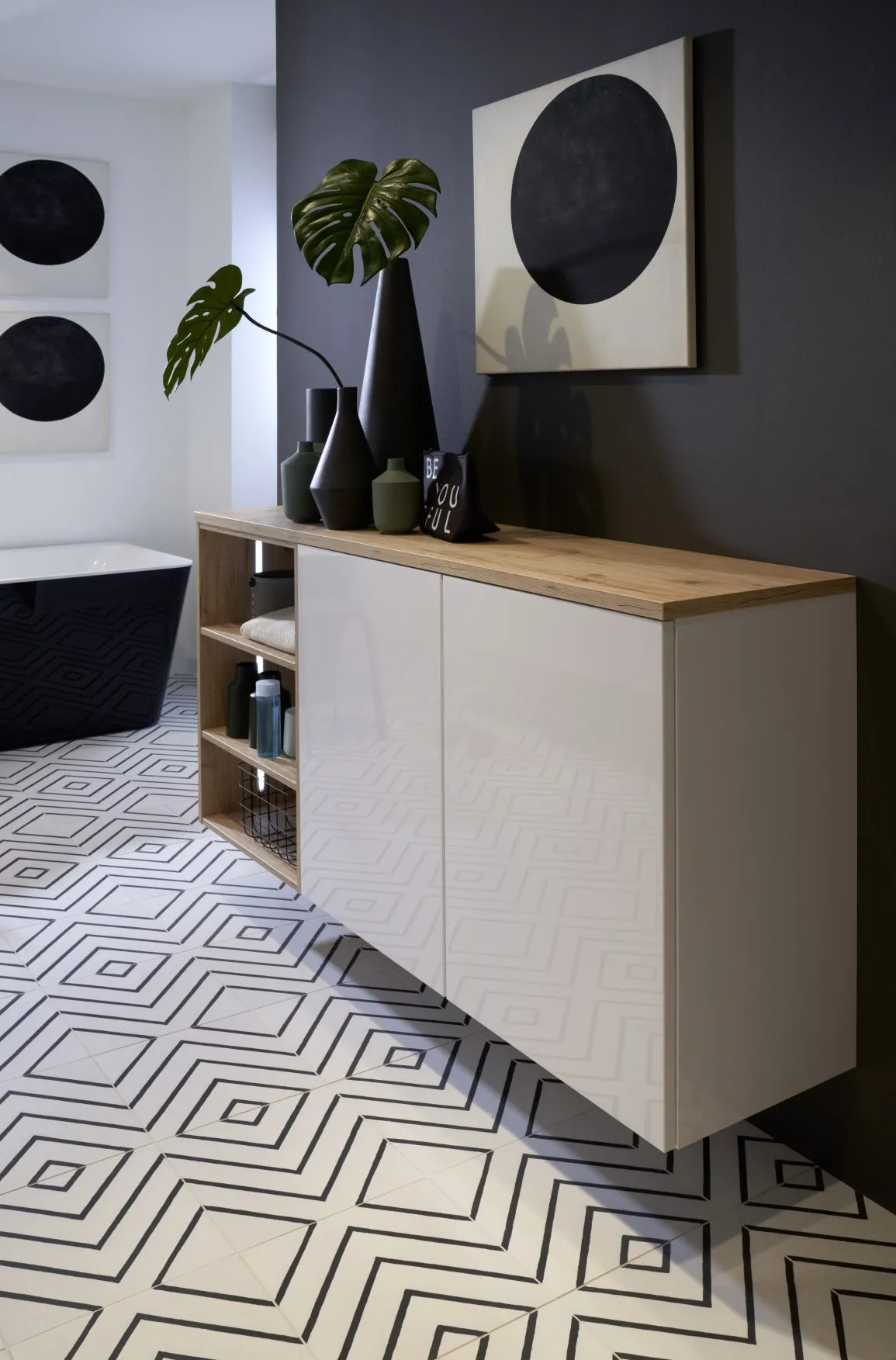 Nova Lack — mobilier baie — poza 4