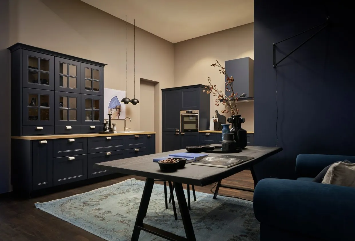 Windsor Lack — deep blue — poza 4